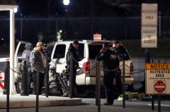 White House gate crash: Driver arrested after hitting exterior gate