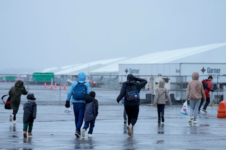 New York City can solve its immigrant shelter crisis alone