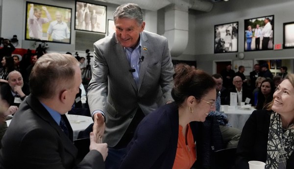 Joe Manchin returns to New Hampshire as 2024 presidential speculation mounts