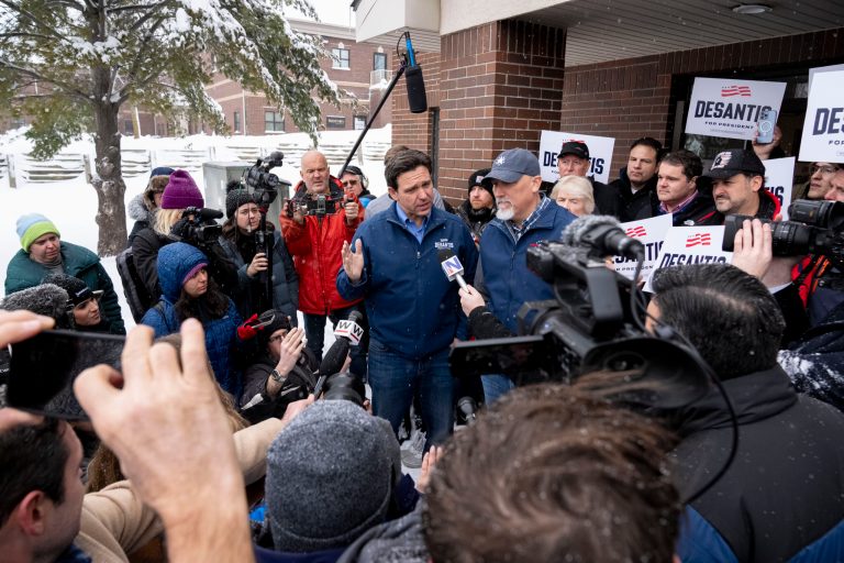 DeSantis leans into Trump criticism days before Iowa