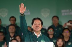 Former US officials anger China and meet with Taiwan’s president post-election