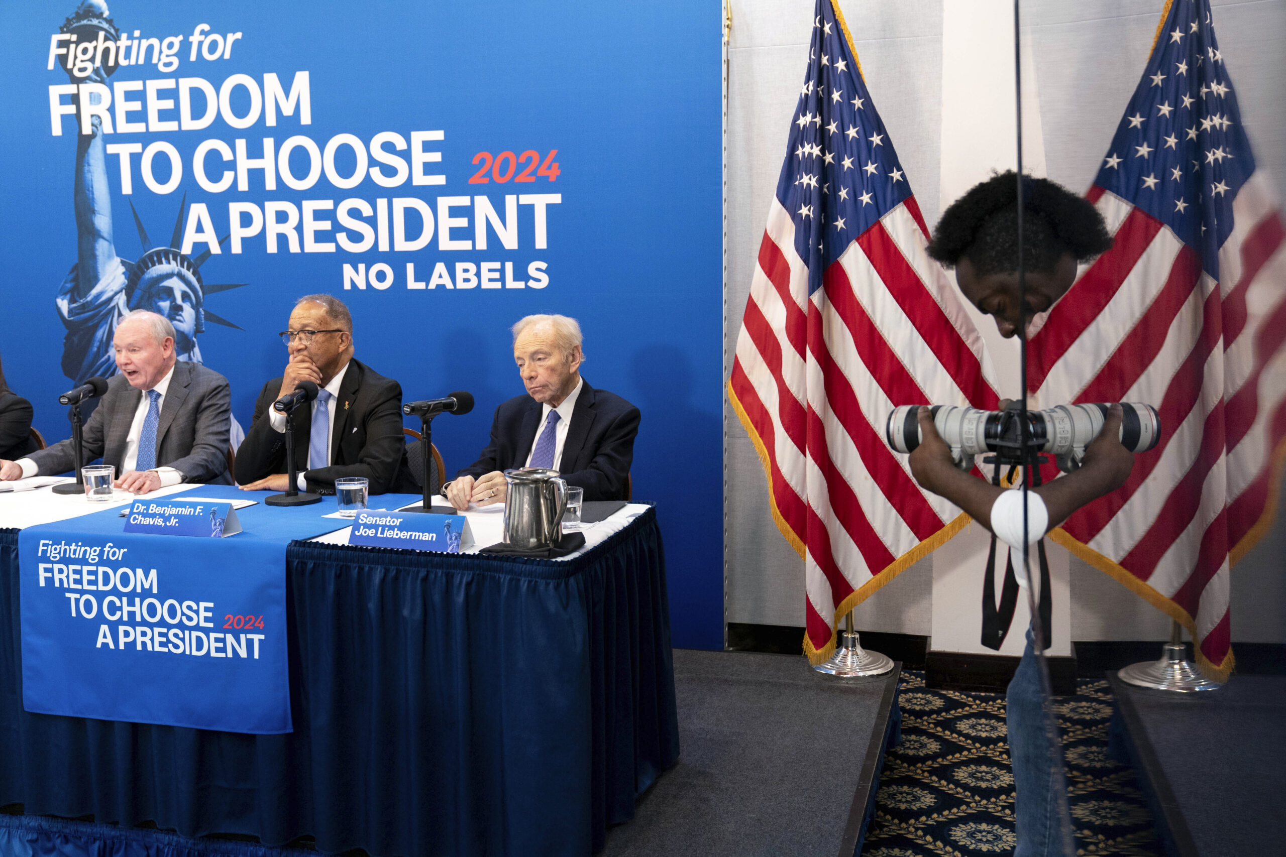 No Labels undeterred by onslaught of legal complaints targeting third-party ballot initiative