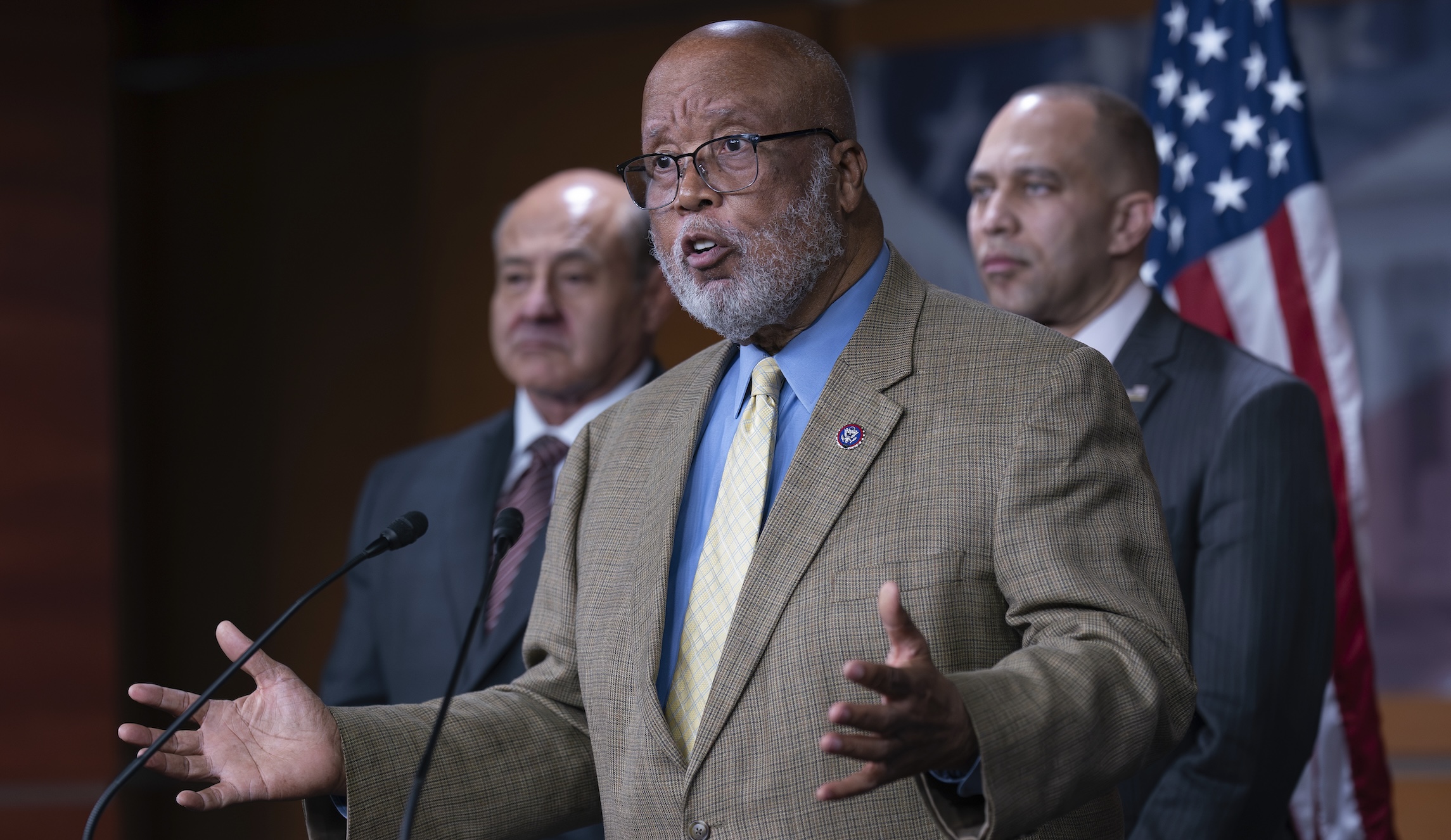Mayorkas impeachment careens toward vote as Republicans and Democrats sharpen defense