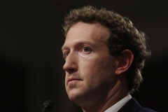 Zuckerberg following Musk’s lead in axing ‘fact-checkers’ on Meta