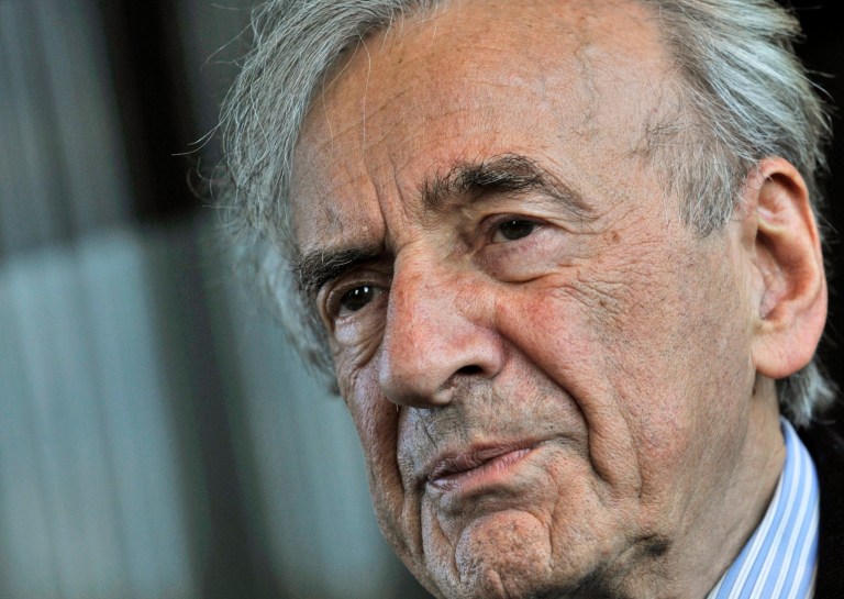 Wiesel rejects Hungarian award over Nazi concerns
