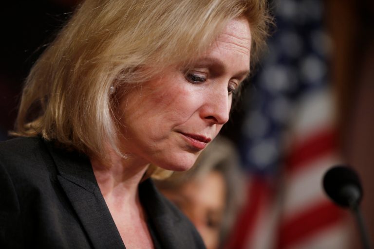 Military sexual assault bill fails in Senate