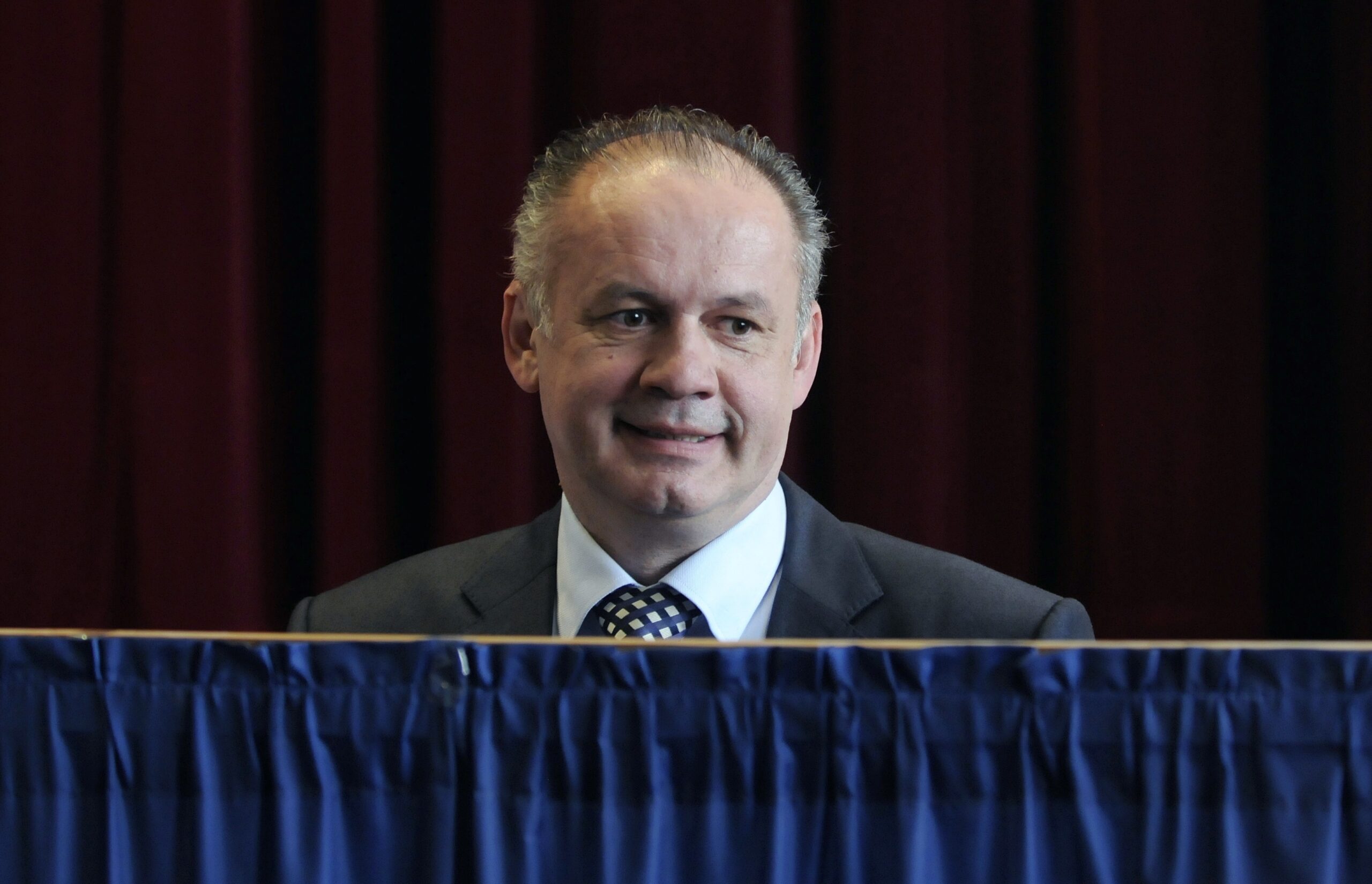 Newcomer Andrej Kiska elected Slovak president