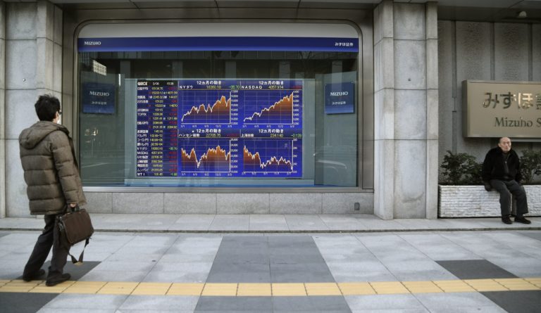 Asia stocks gain on China prospects, US data