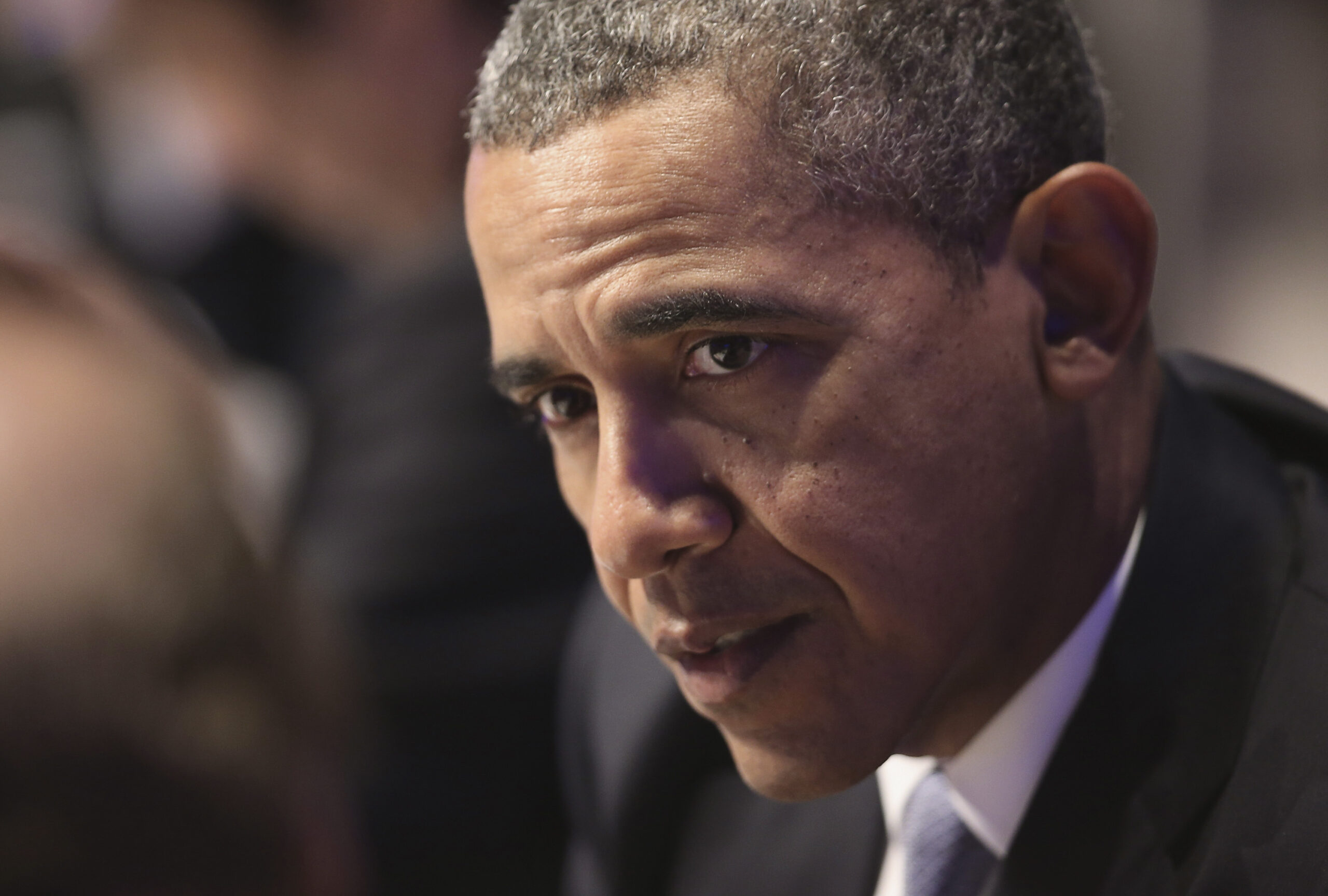 Obama: Ukrainian people do not have to choose between East and West