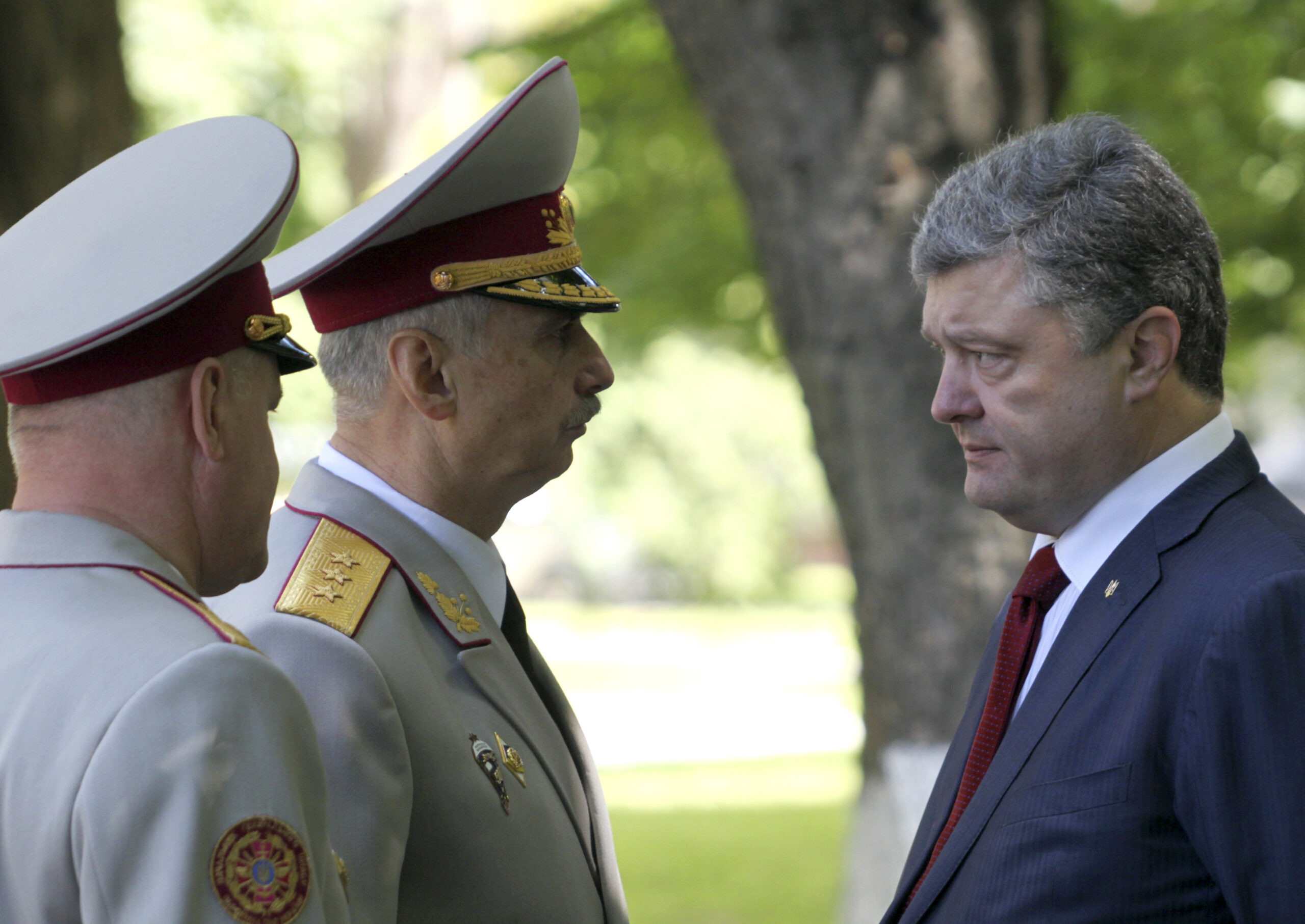 Ukraine’s president offers cease-fire in east