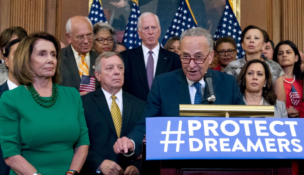 White House: Dems using immigration as ’emotional, divisive, political play’