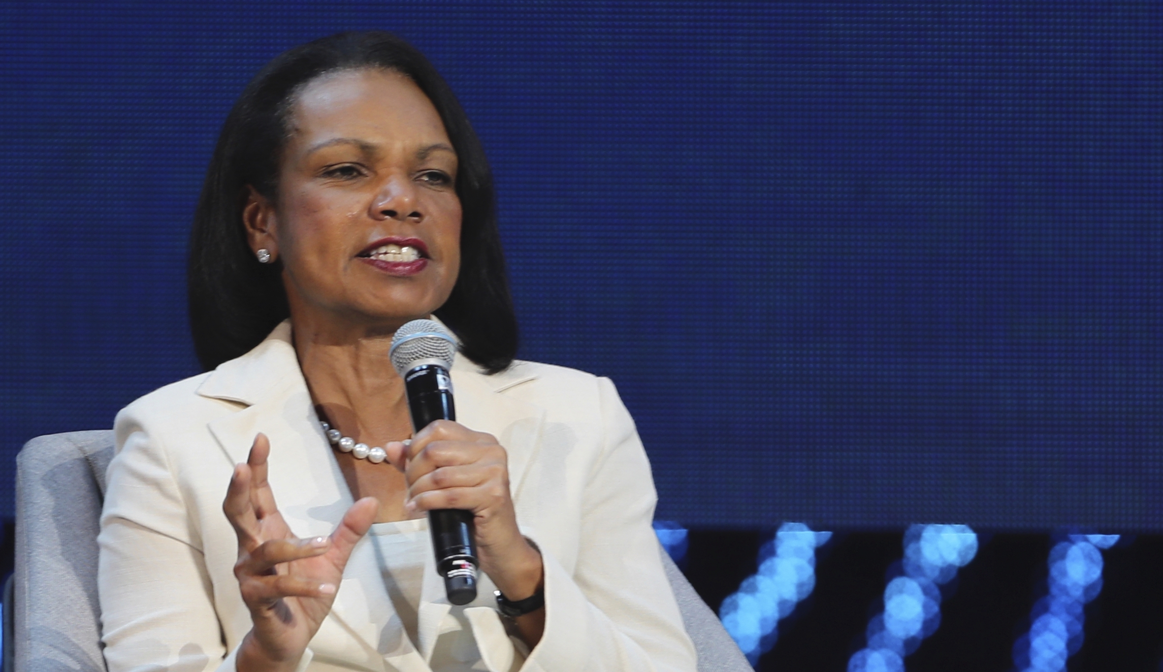 'Deeply troubling': Condoleezza Rice criticizes Trump over 'really murky' Ukraine call