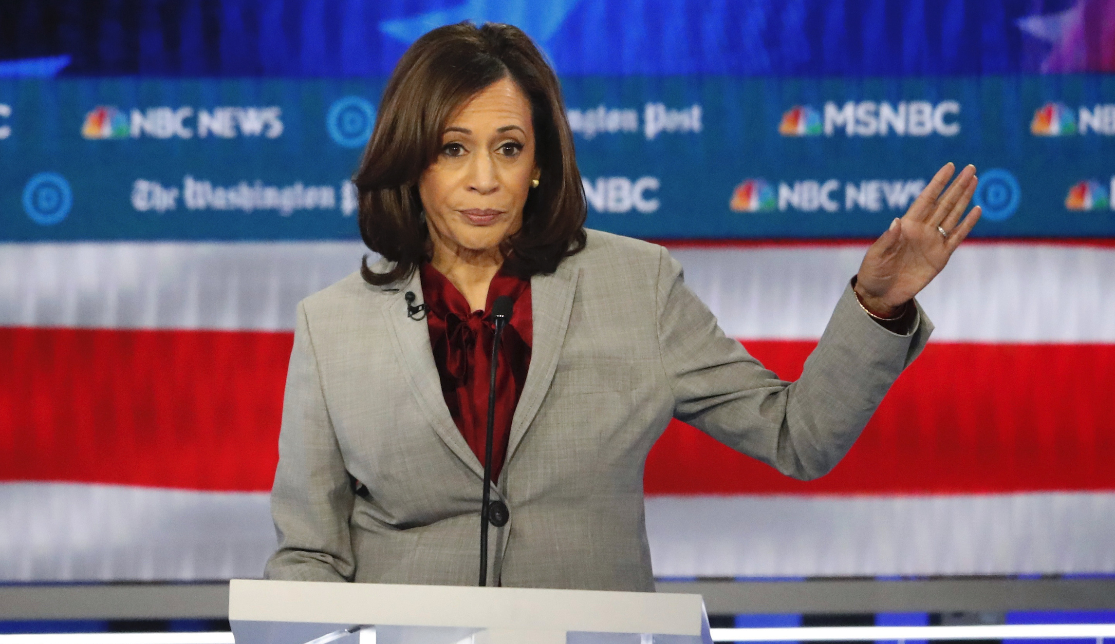 Kamala Harris perpetuates the phony gender pay gap