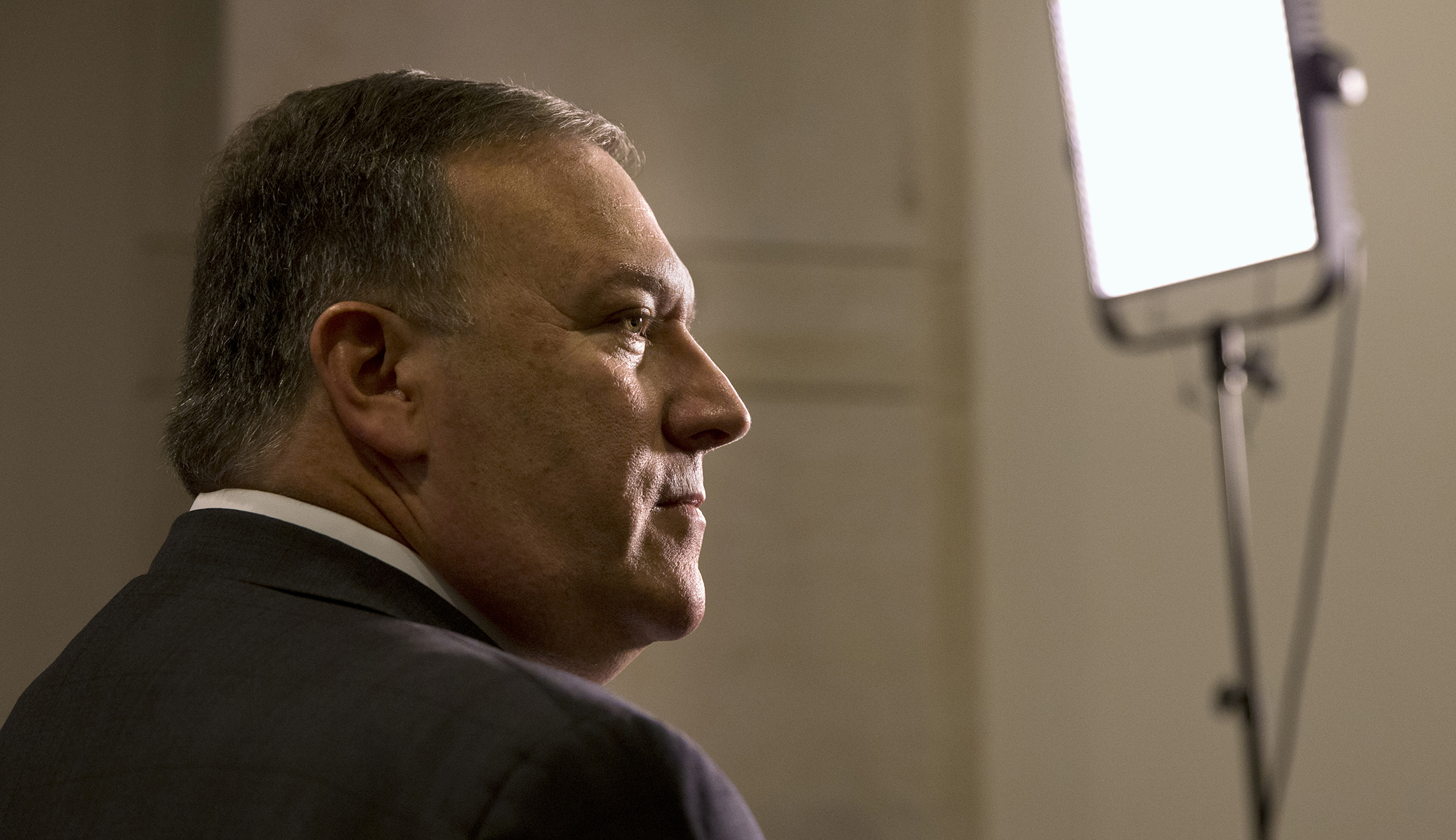 Mike Pompeo on Senate fast track, but obstacles loom for Trump’s CIA pick