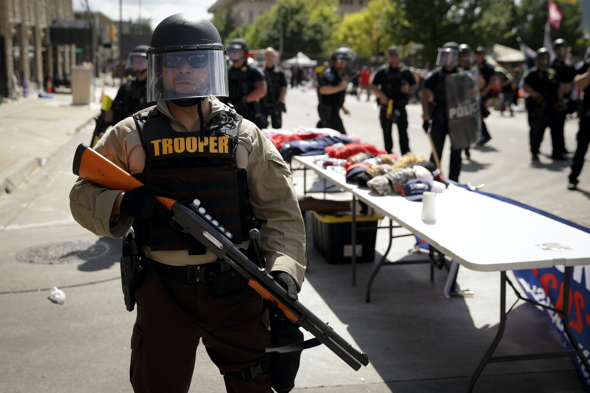 Growing public concern about riots isn’t tipping the election toward Trump — yet