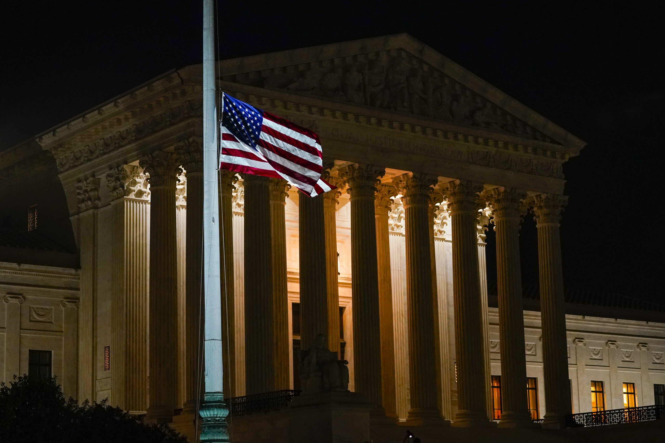 New Supreme Court term begins Monday, with major cases on the docket