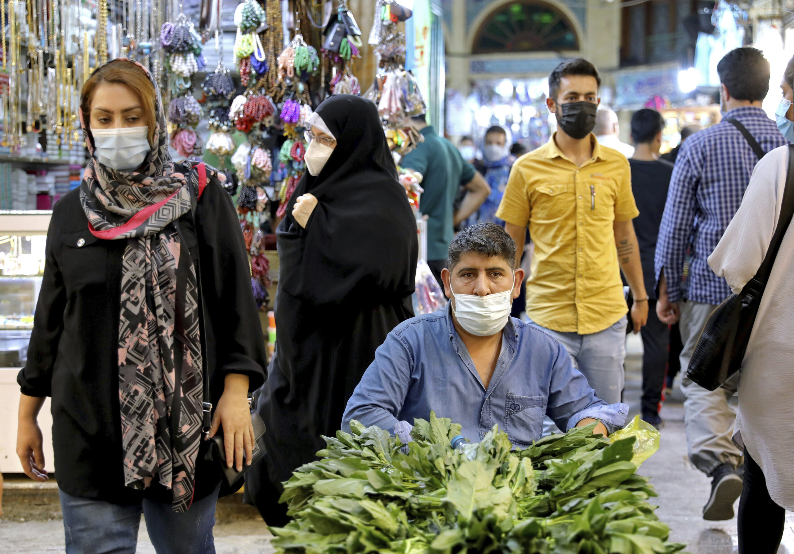 Increase economic pressure on Iran