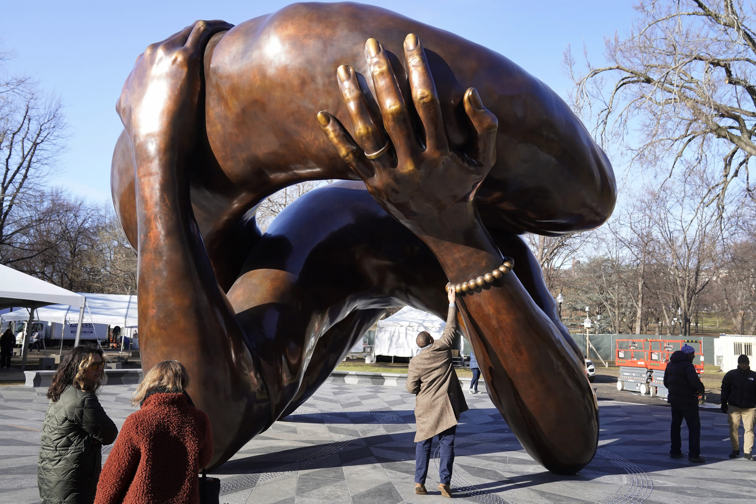 Whether you’re black or white, bad art is still bad