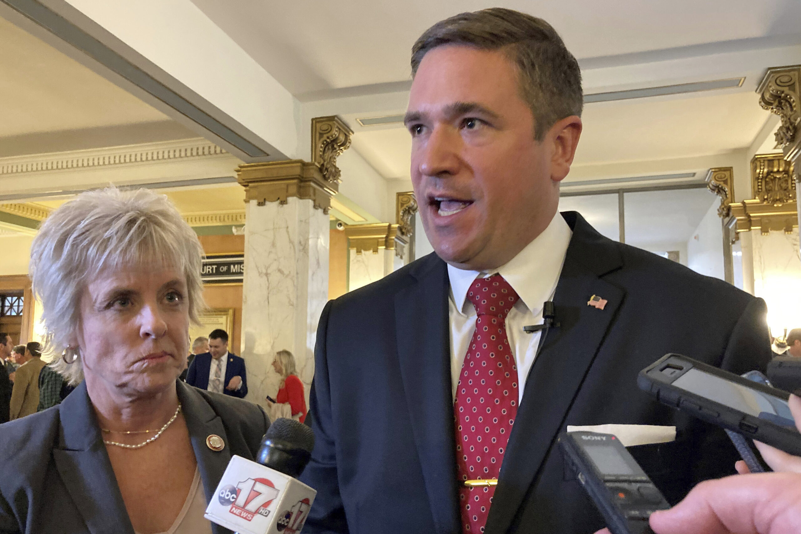 Missouri AG calls for moratorium on puberty blockers for children
