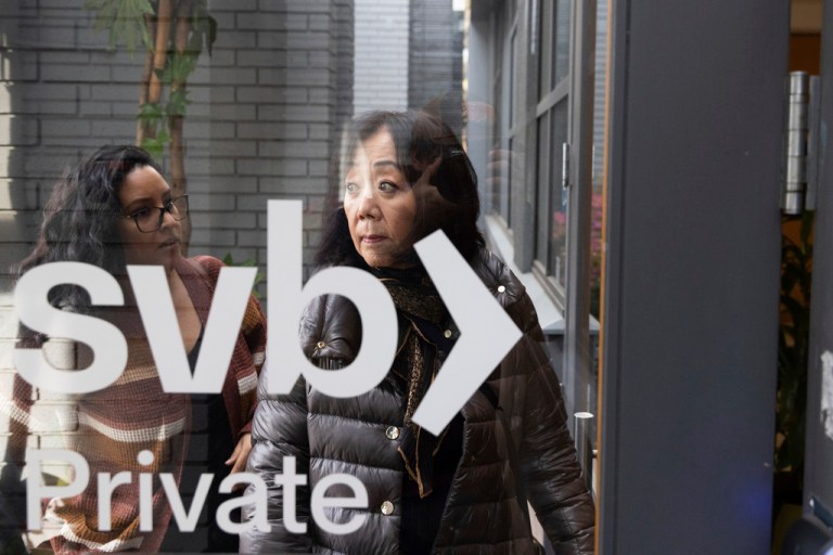Did Silicon Valley Bank prioritize social justice over risk management?