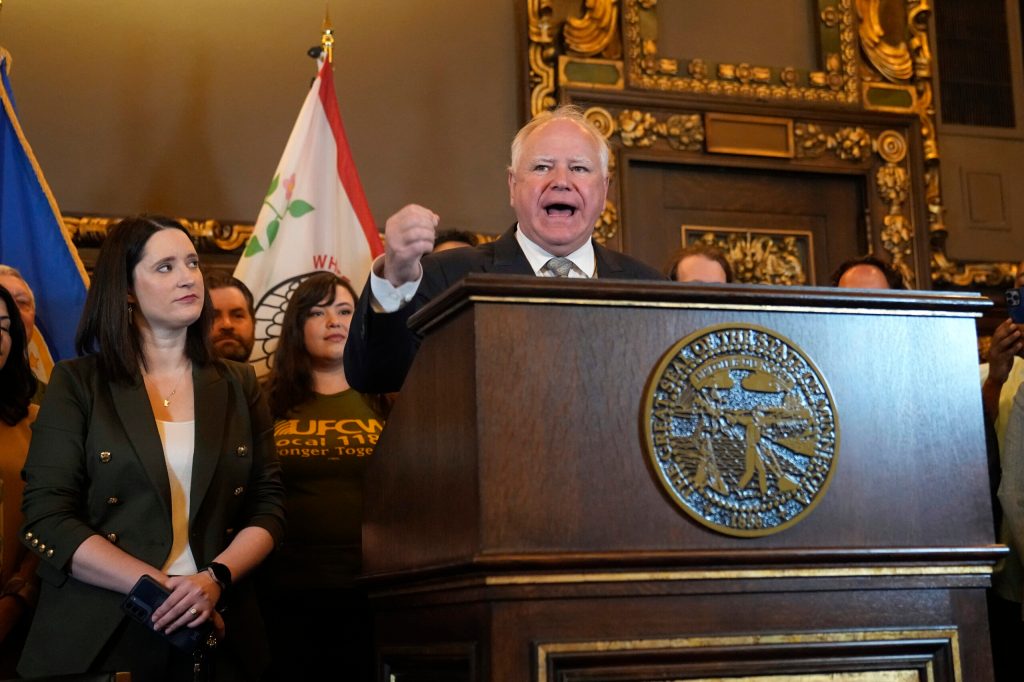 Minnesota stops enforcing law excluding religious colleges from free enrollment program
