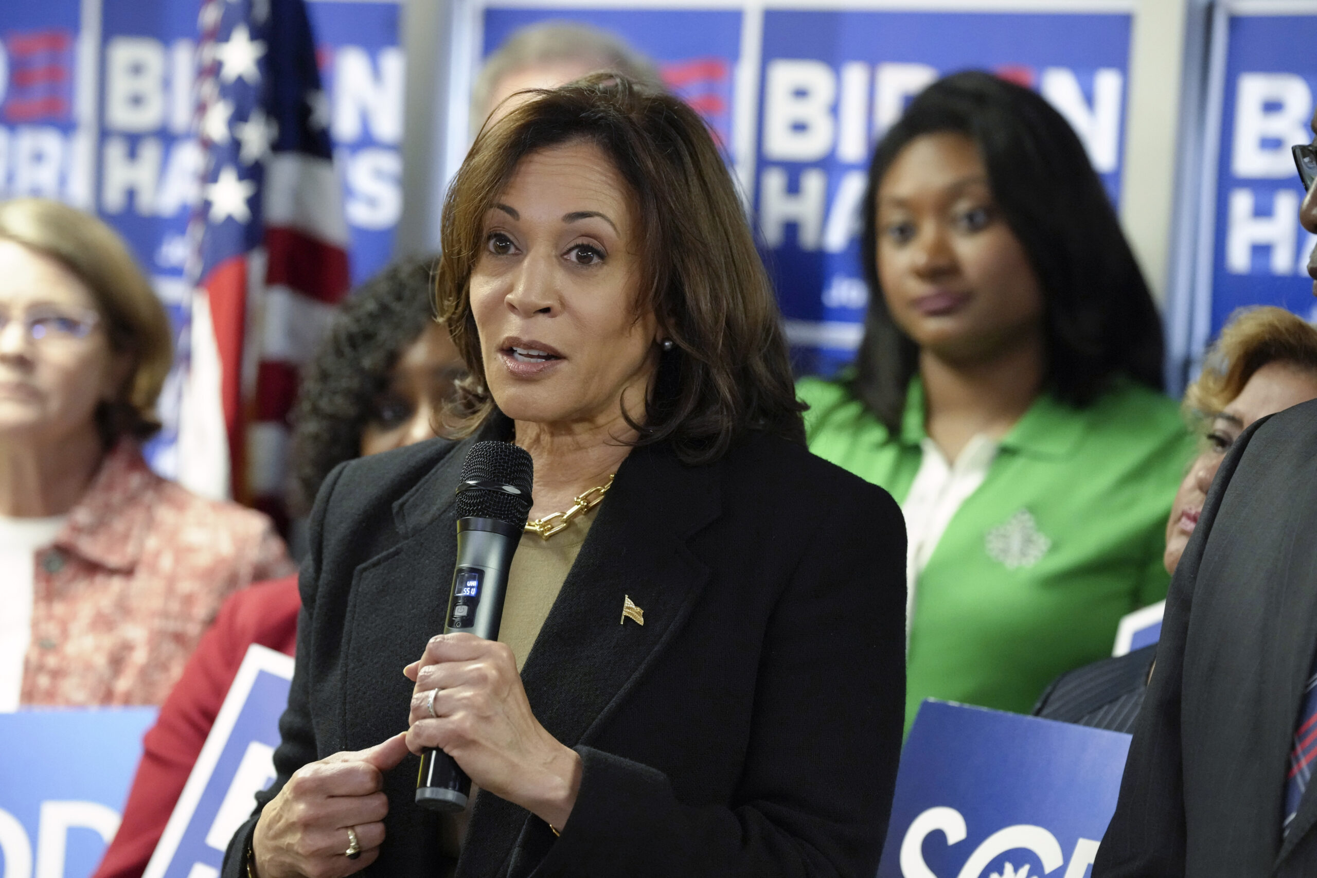 Harris cheers Culinary Workers’s ‘historic’ contract as Biden looks to solidify union support