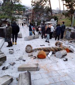 Japan orders tsunami evacuations after series of earthquakes