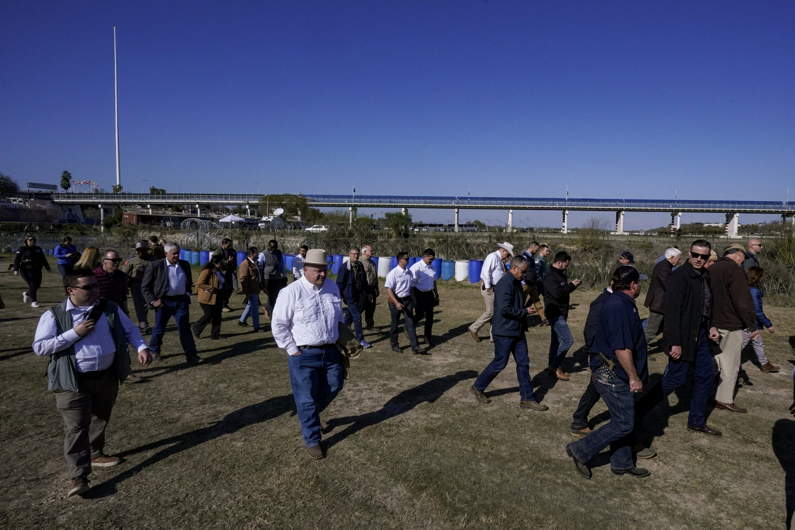 House Republicans find border crisis ‘stopped’ in Eagle Pass after cartels halt operations