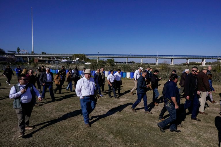 House Republicans find border crisis ‘stopped’ in Eagle Pass after cartels halt operations