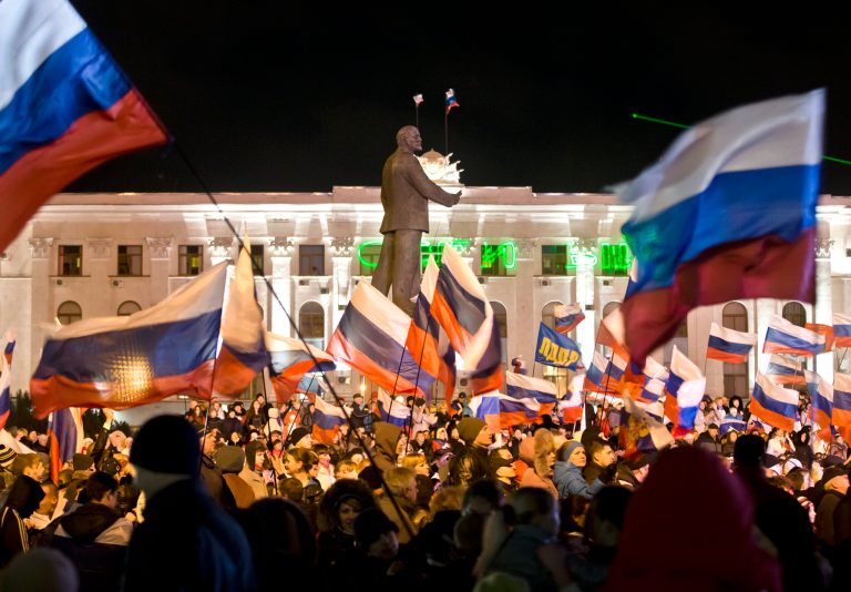 Crimeans vote to leave Ukraine, join Russia