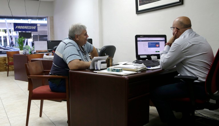Falling Obamacare enrollment should surprise no one