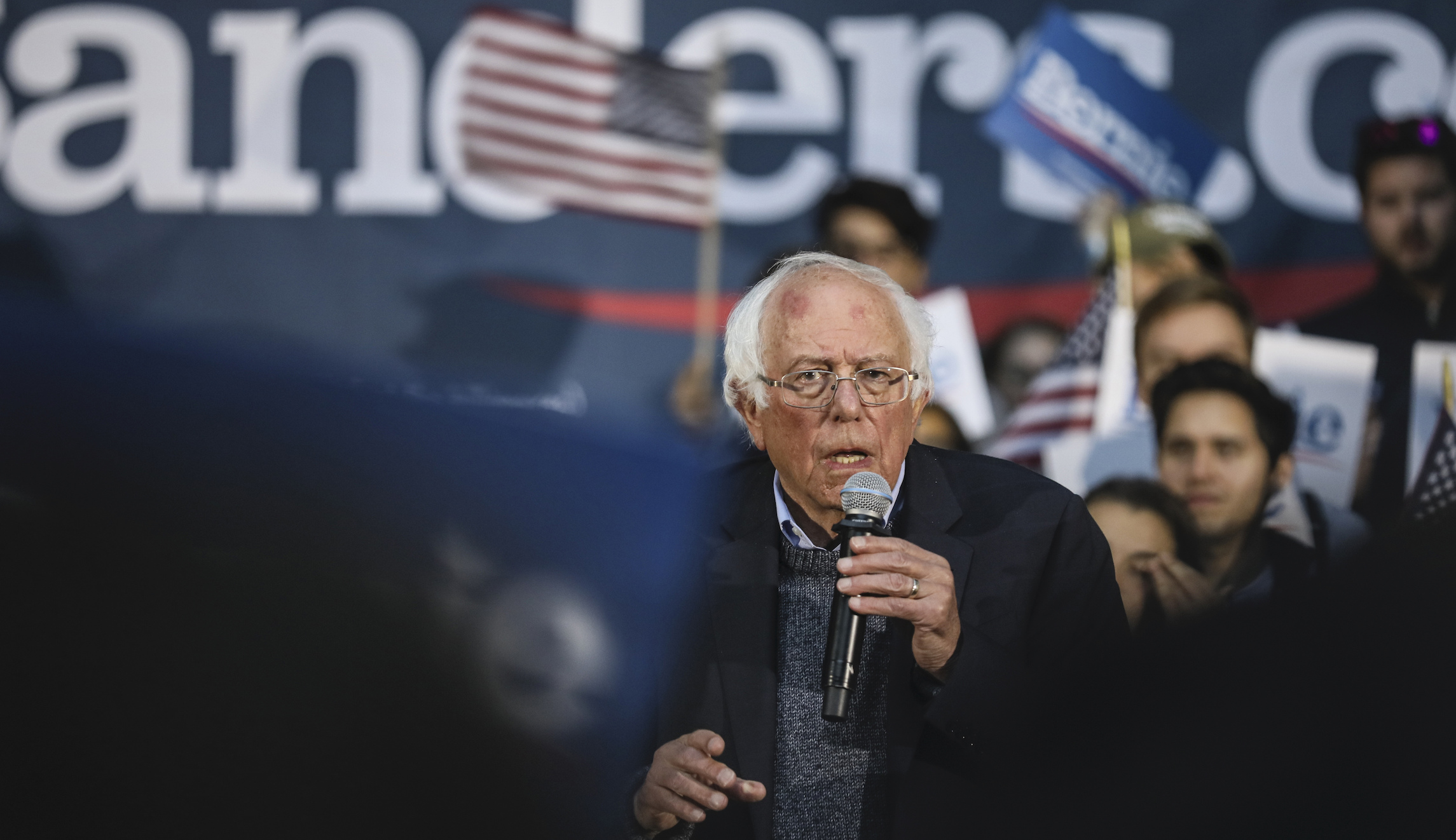 Bernie Sanders ends presidential bid