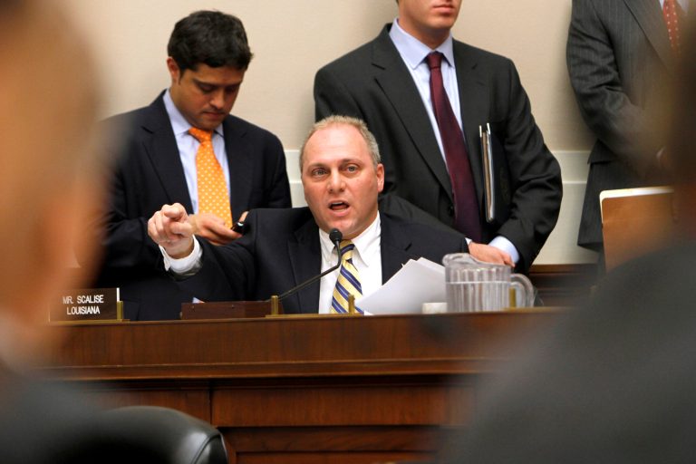 Conservative House Republicans push jobs bill