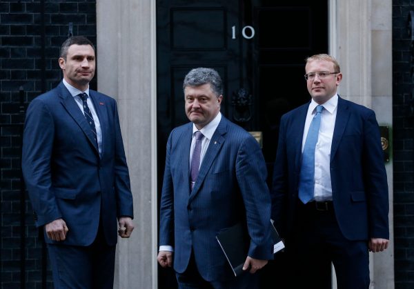 UK’s Cameron welcomes Ukrainian politicians