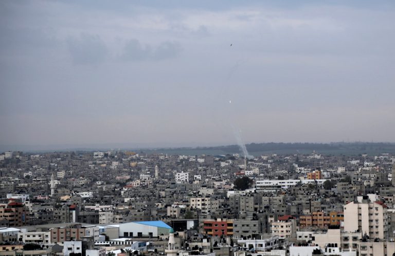 Gaza militants fire large rocket barrage at Israel