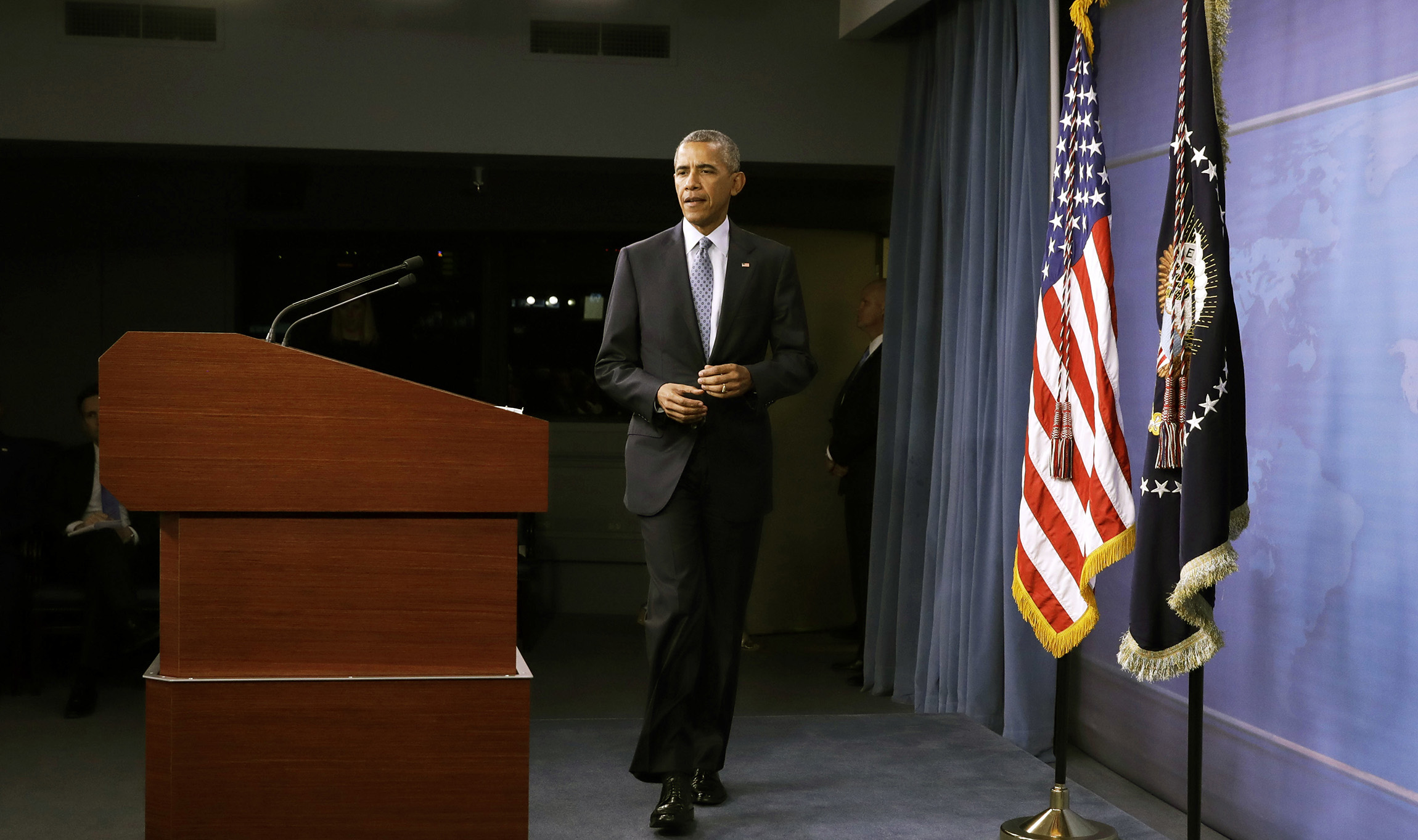 Obama rolls dice on foreign policy in secretive presidential directive