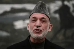 Bob Corker blocks Afghan spending bill over millions in payments to Hamid Karzai