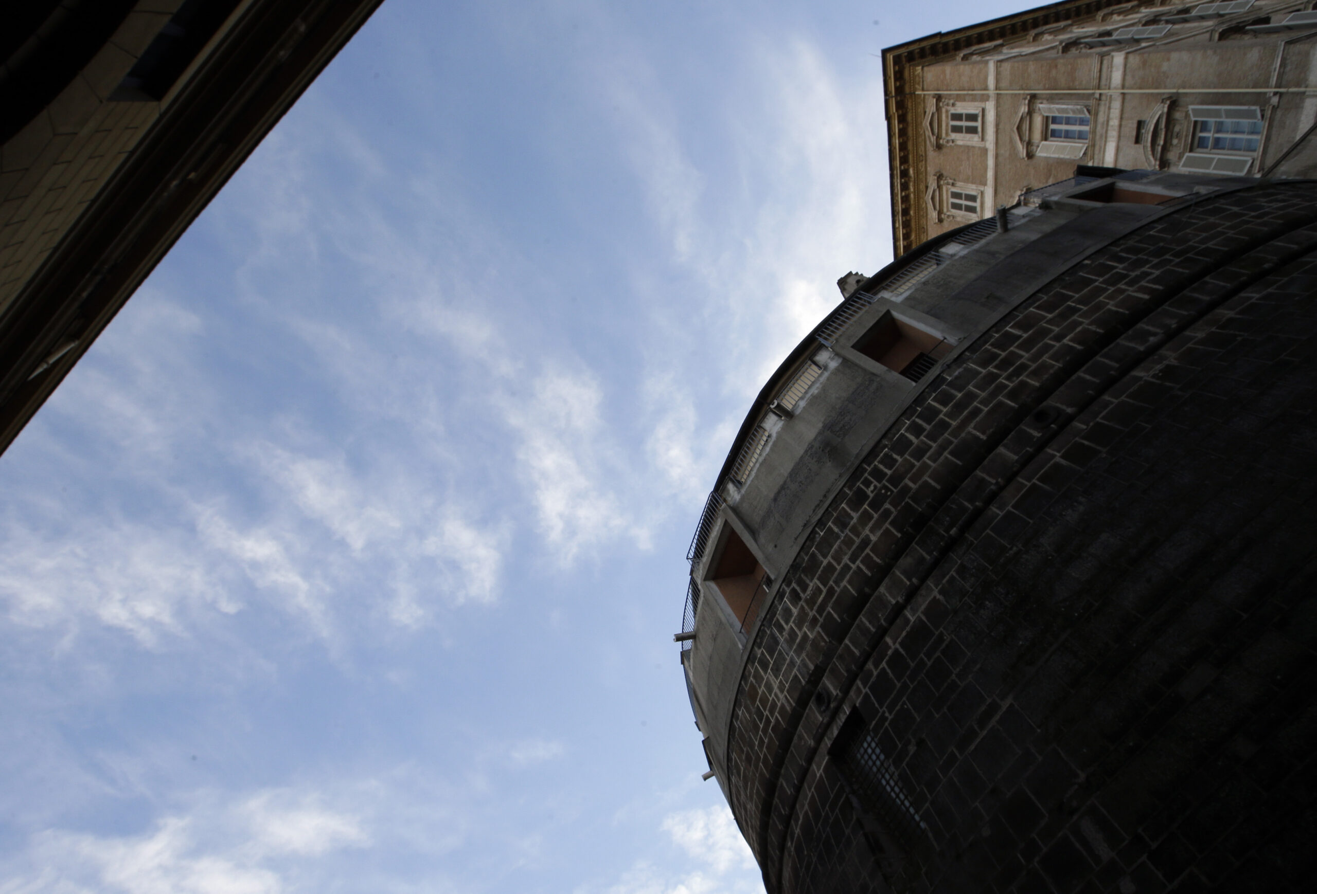 Suspected fraud plot foiled at Vatican bank