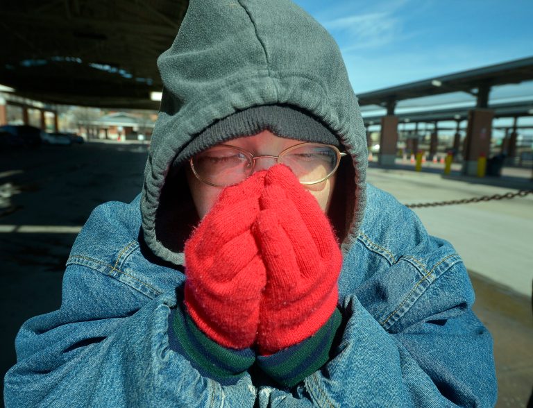 Harsh US winter extends into March