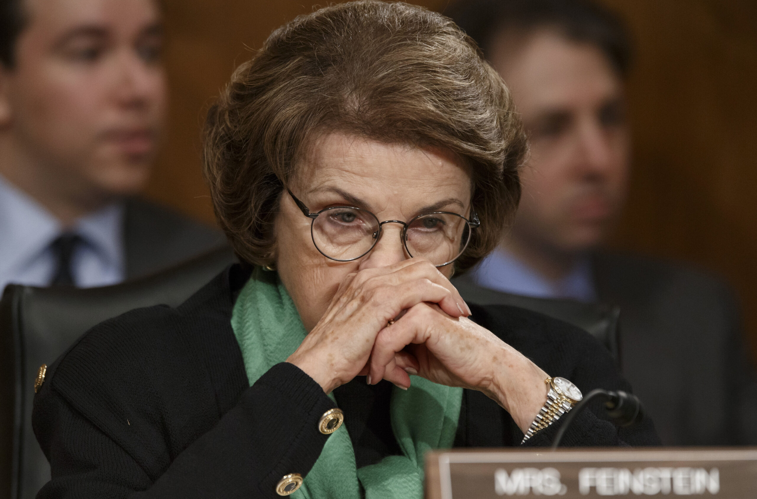 Former CIA probers urge new investigative panel