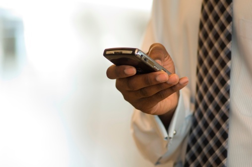 NASA struggles to manage its smartphones, report finds
