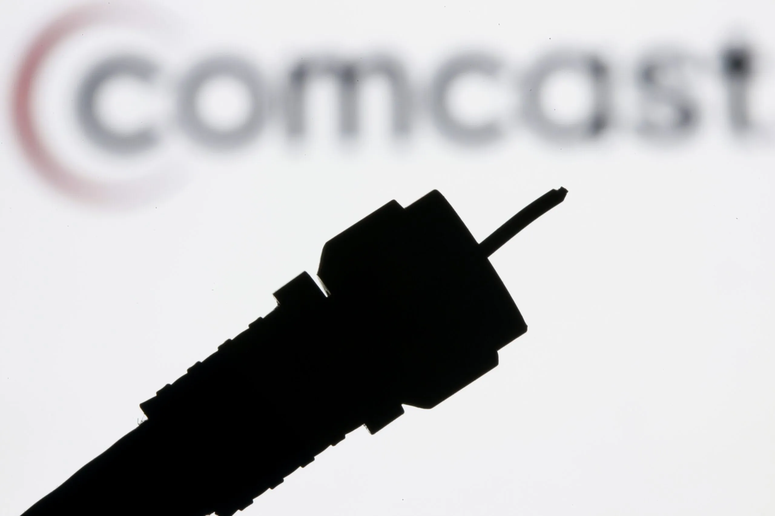 US companies spend heavily on big mergers in 2014
