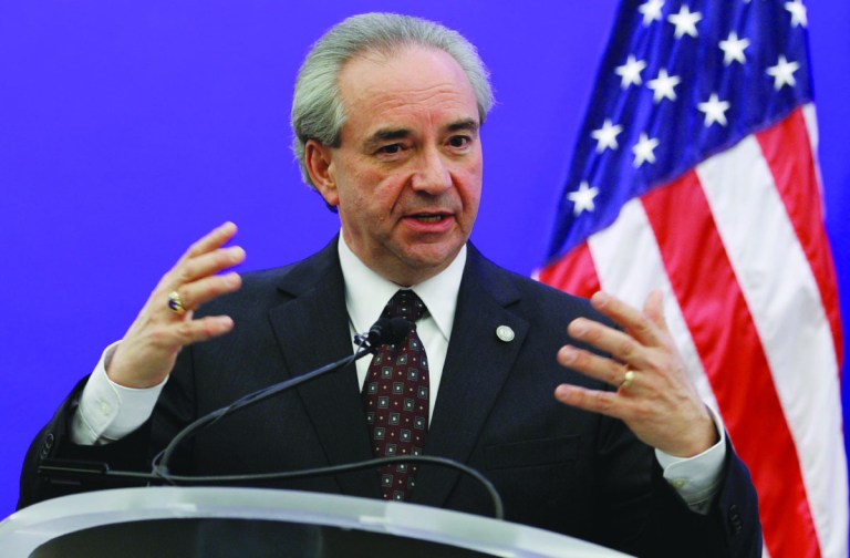 Virginia Lt. Gov. Bill Bolling’s exit opens governor’s race for Republican Ken Cuccinelli and Democrat Terry McAuliffe