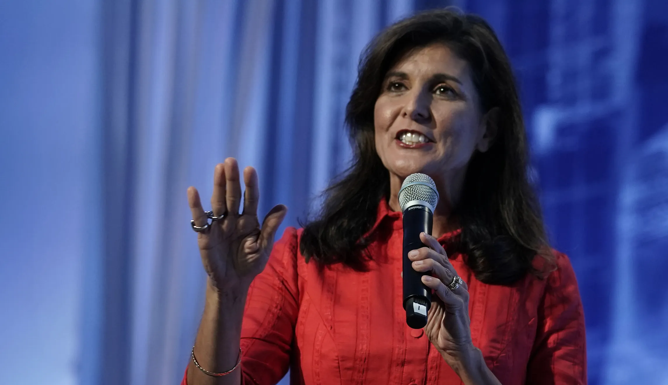 Nikki Haley hits speed bump after backlash to Civil War comments