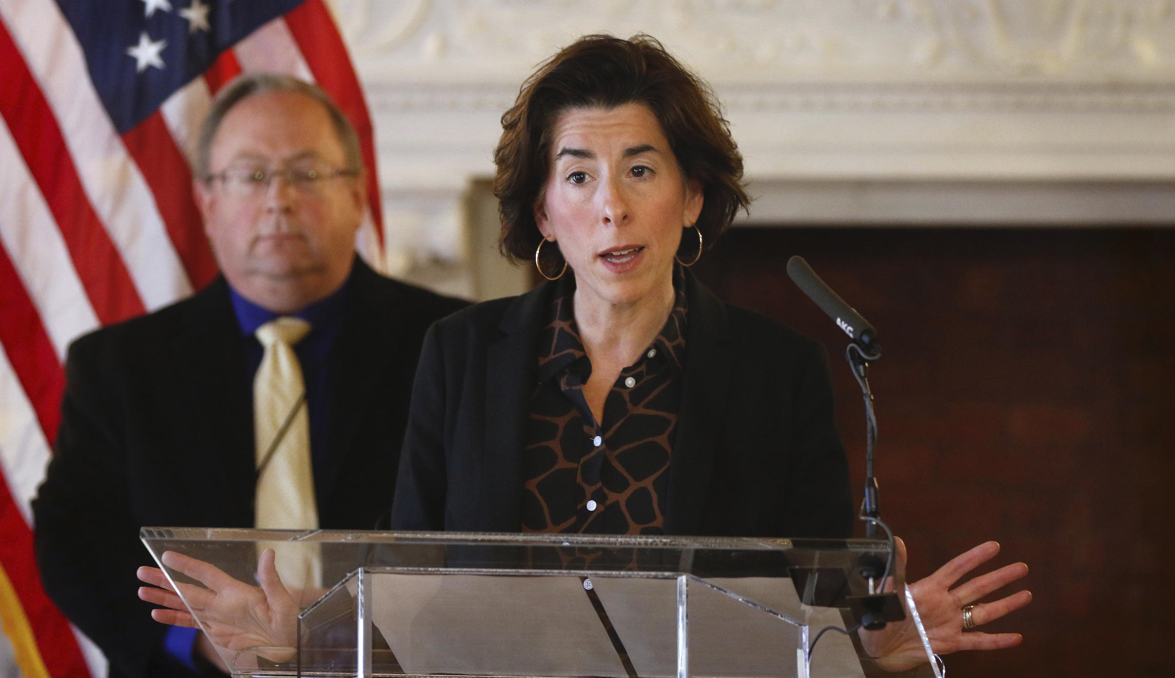 Rhode Island state police enforcing quarantine for people coming from New York