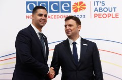 Russia threatens to torch diplomatic forum over Ukraine