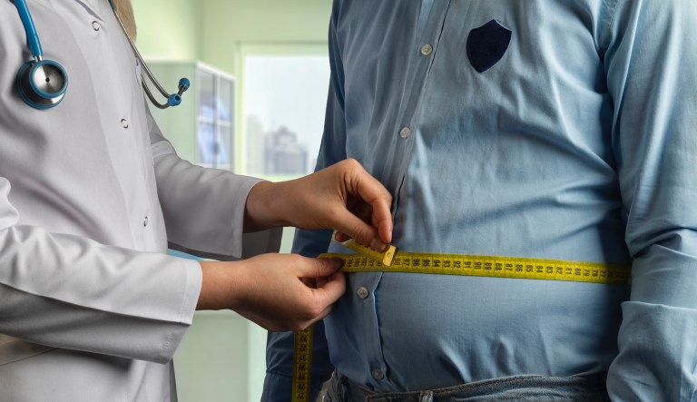 Average waist size balloons as fewer Americans plan to lose weight