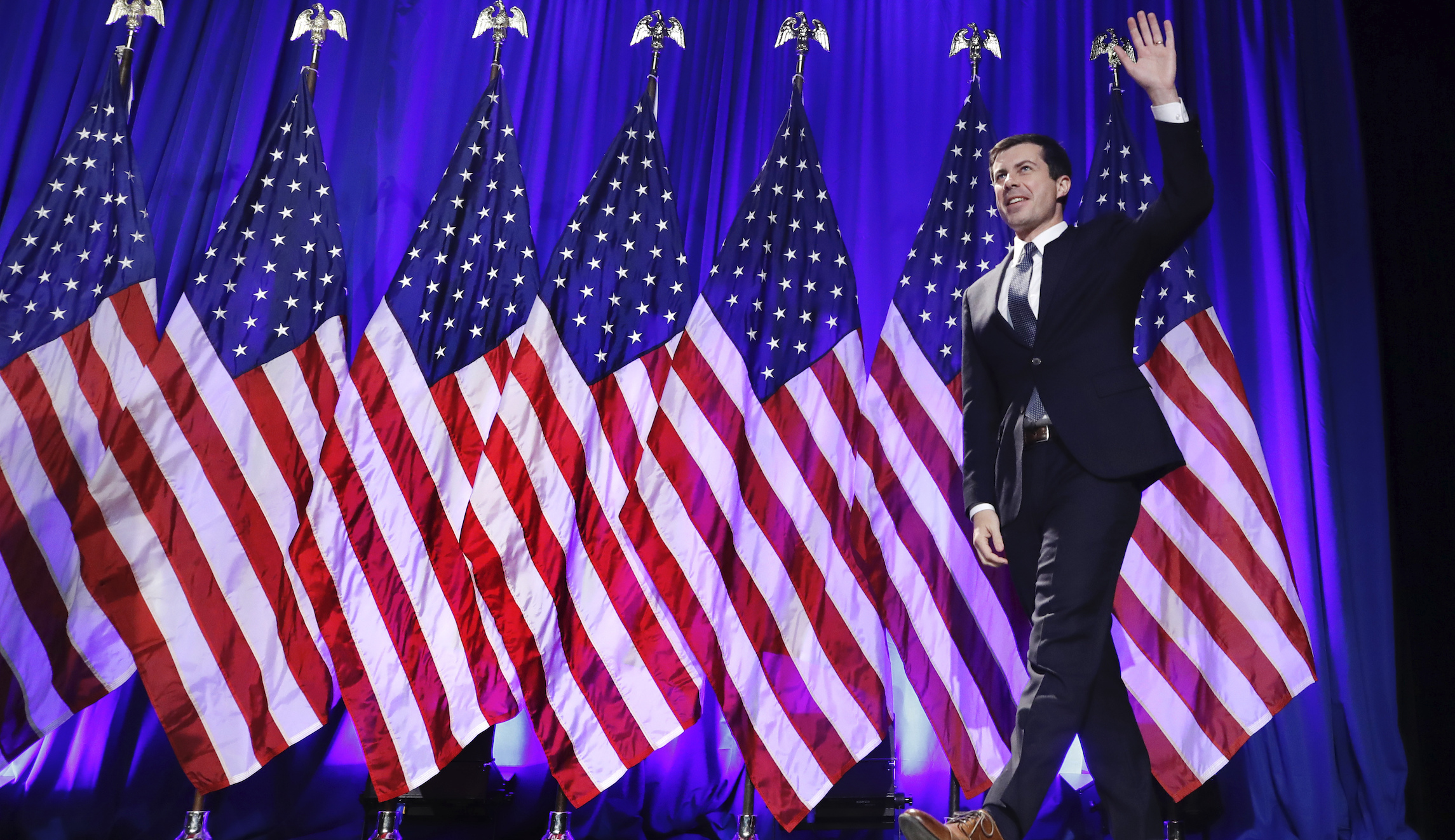 Pete Buttigieg leads pack in Iowa poll for first time