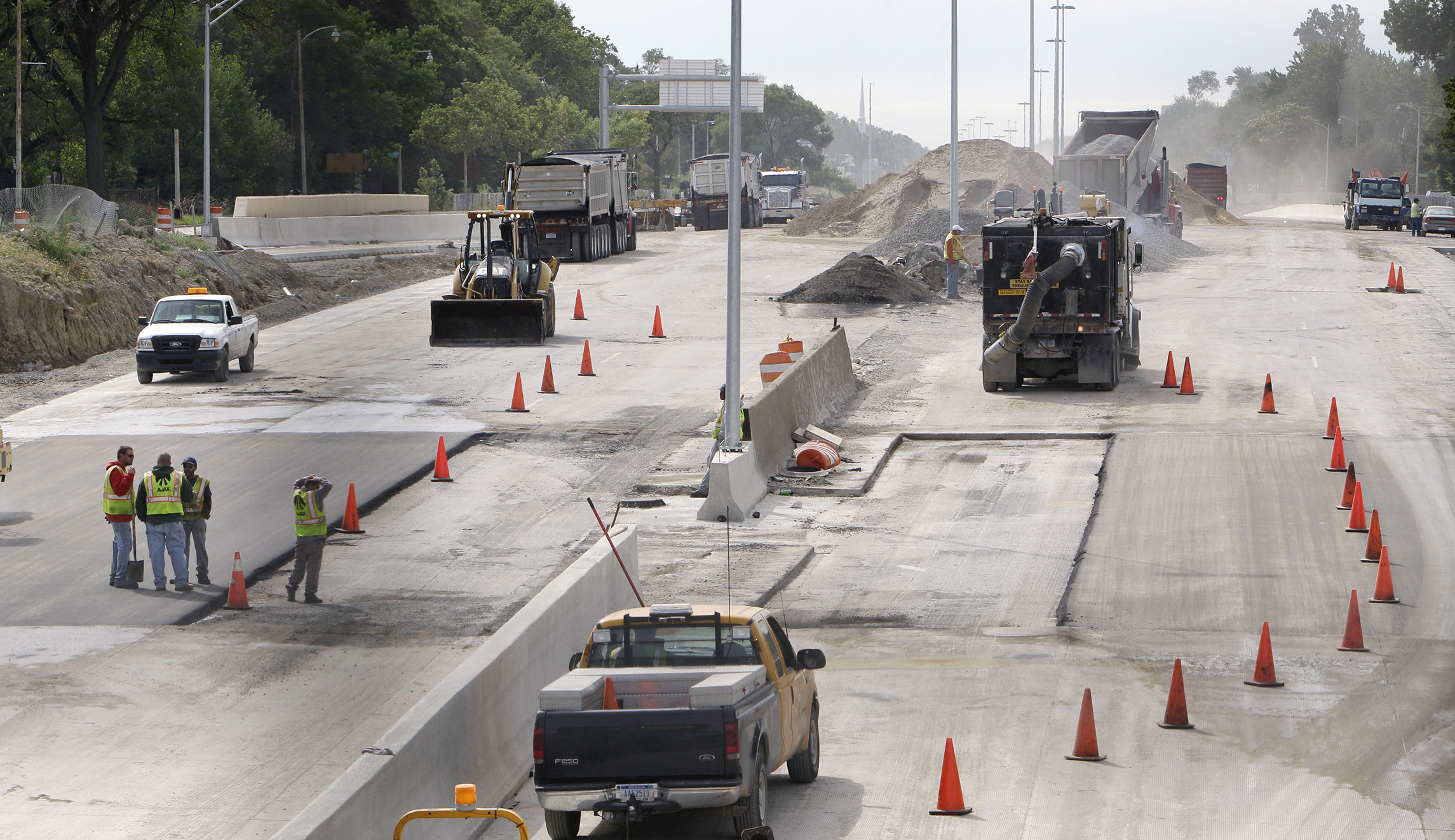 The men who pave Michigan’s roads don’t like either choice in 2020
