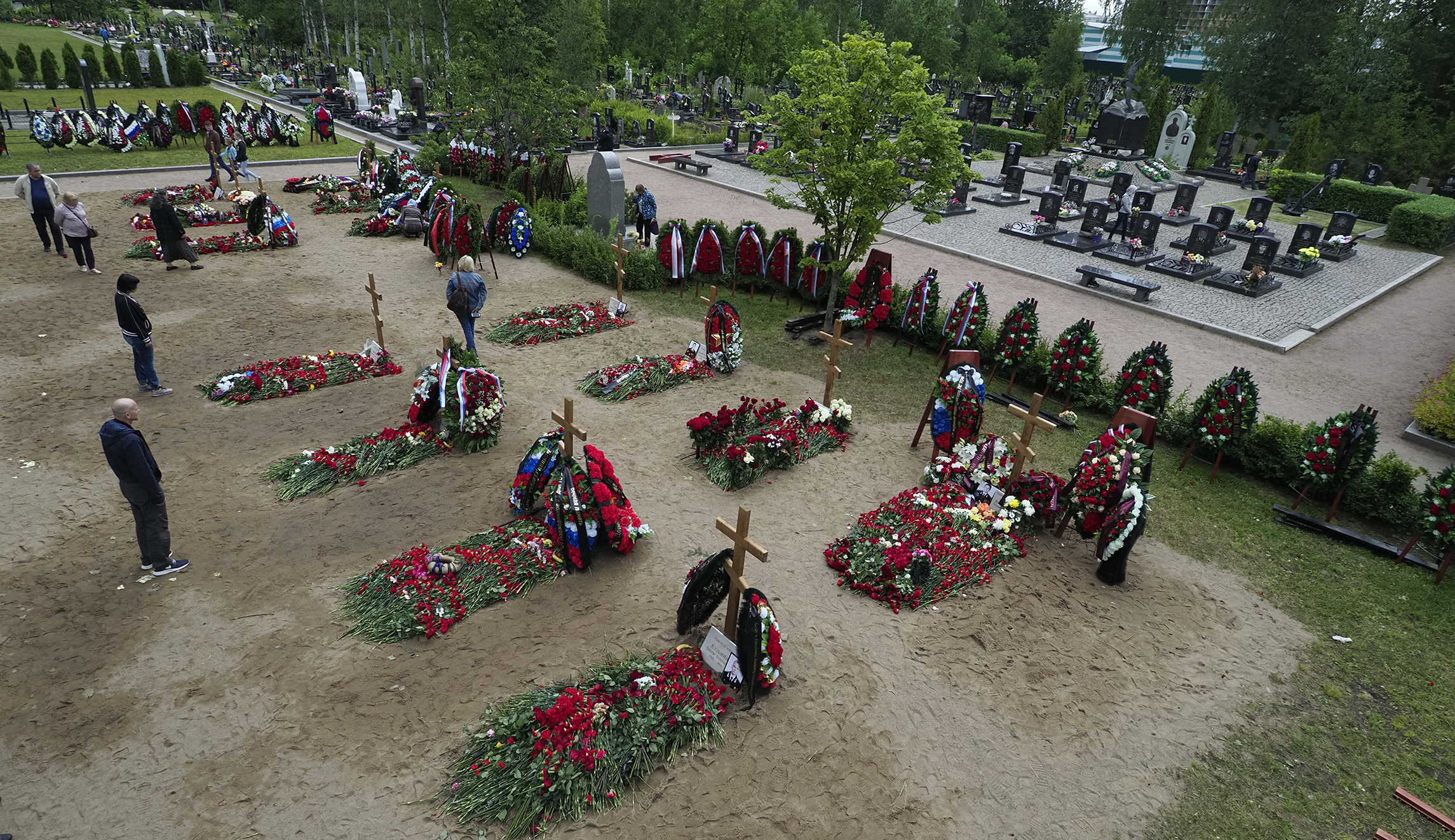 Russian nuclear sub crew prevented ‘planetary catastrophe,’ top naval officer says